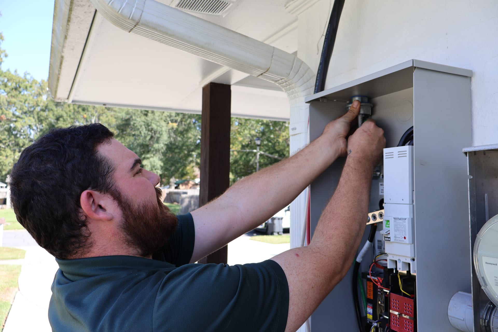 Austin, GSE Integrated generator technician